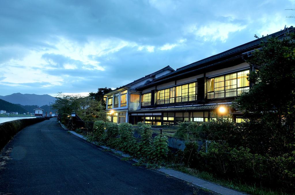 Hitoyoshi Ryokan Esterno foto