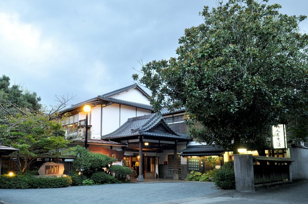 Hitoyoshi Ryokan Esterno foto
