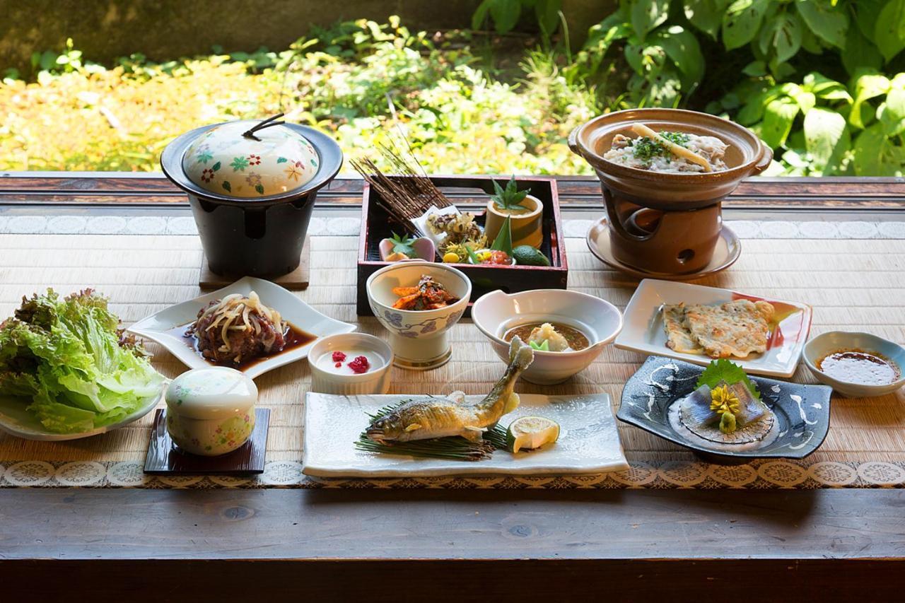 Hitoyoshi Ryokan Esterno foto